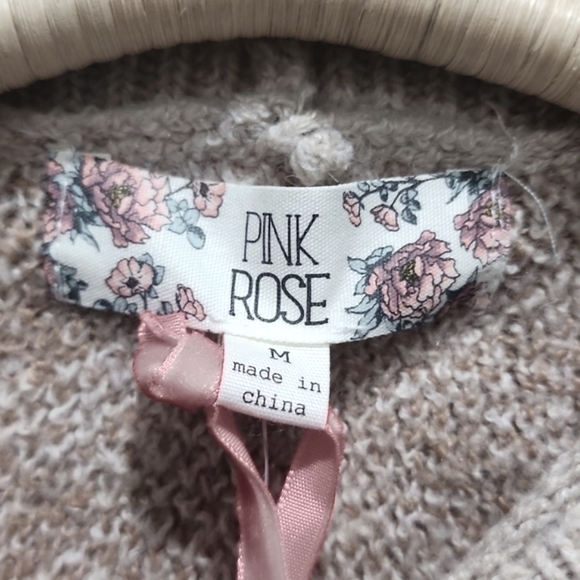 Pink Rose oatmeal leapord cropped sweater - Picture 3 of 4